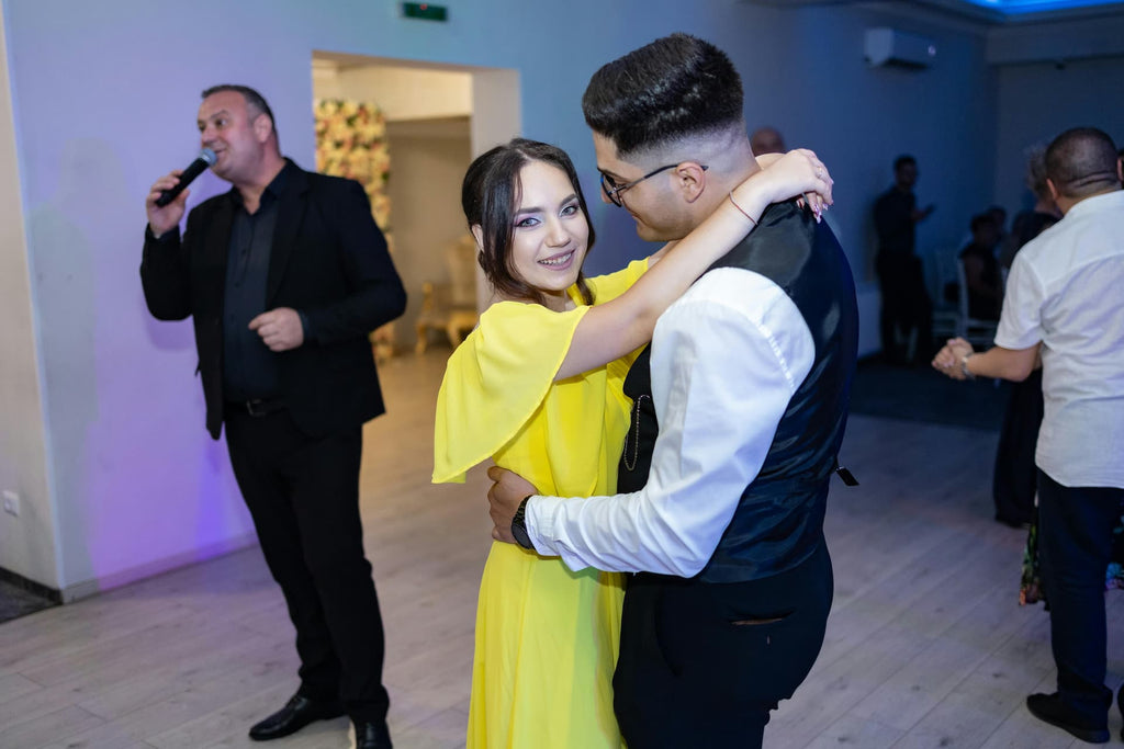 DJ lighting during formal dance